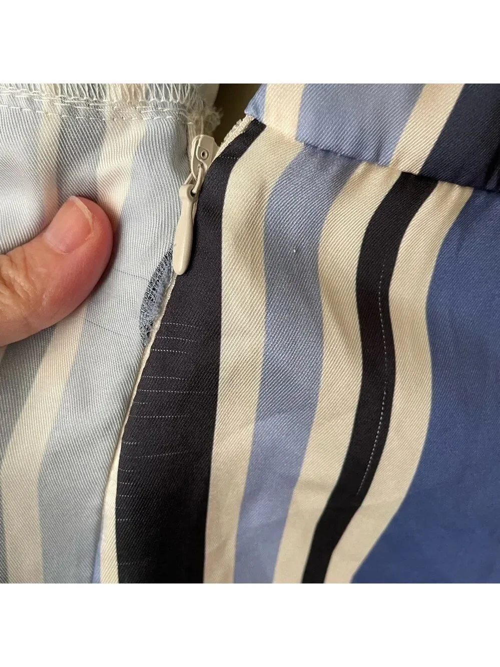 Zara Satin Striped Skort Romper Blue White Wrap V Neck NWT Size Small - Picture 13 of 16